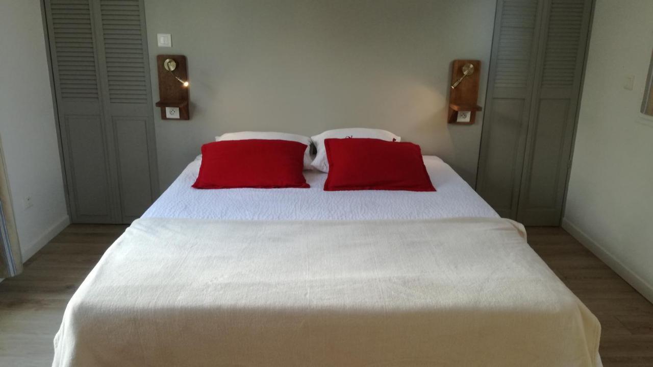Hotel Yeu Autrement Ile d'Yeu Esterno foto